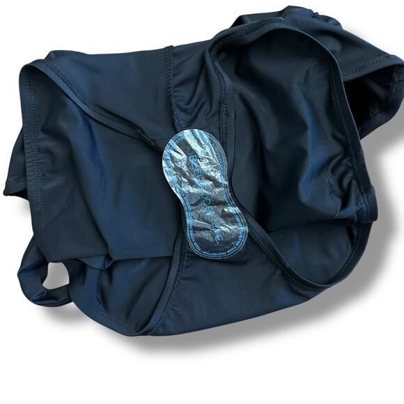 Bleu Rod Beattie Black One‎ Piece Swimsuit Women’s Size 8 Ruched Lace Up Bust - Picture 8 of 10